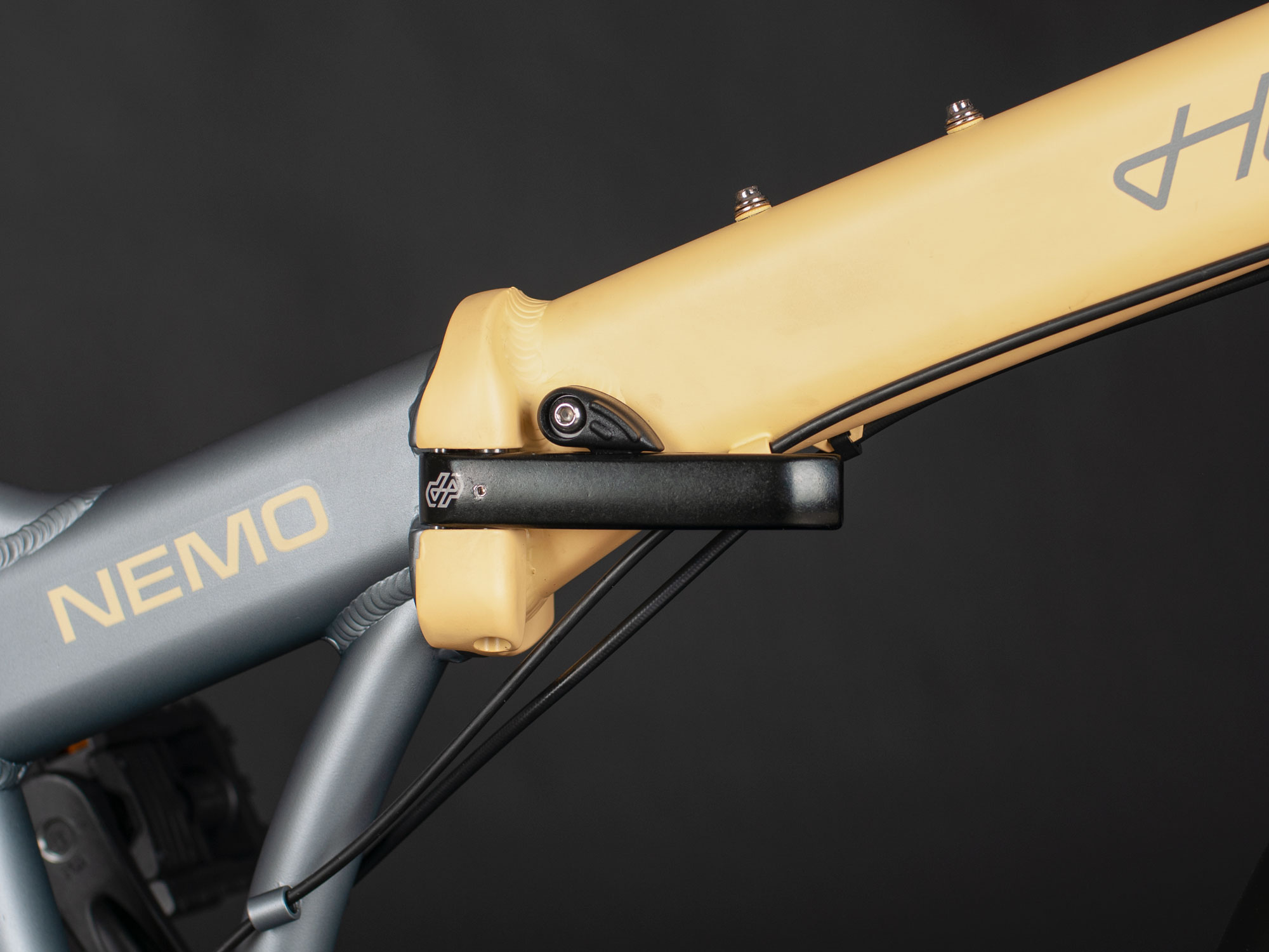 Велосипед HORH NEMO FAT 9SP HD 24" (2024) Yellow-Light Grey