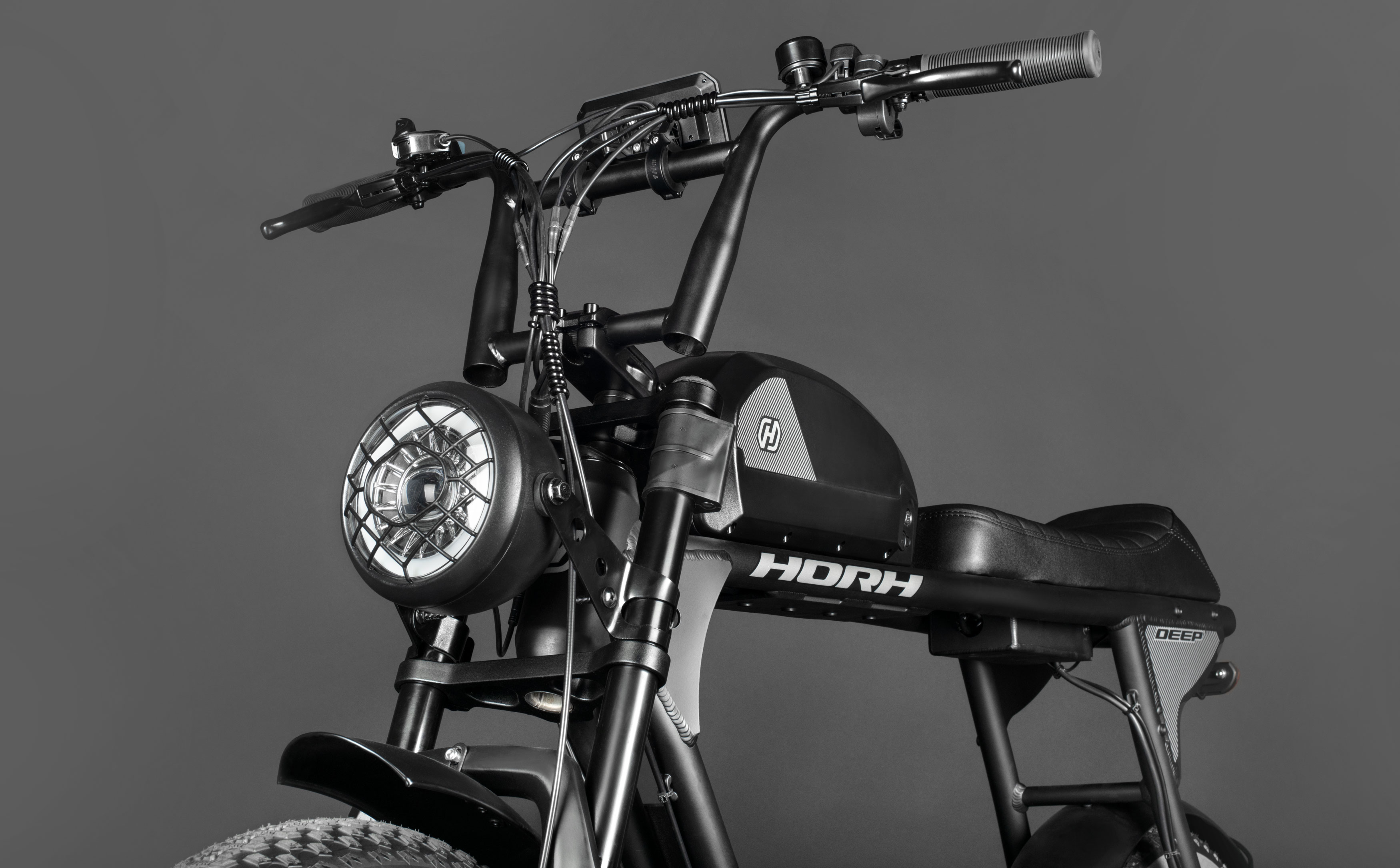 Велосипед HORH DEEP 20" 500W (2025) Black-Grey-Brown