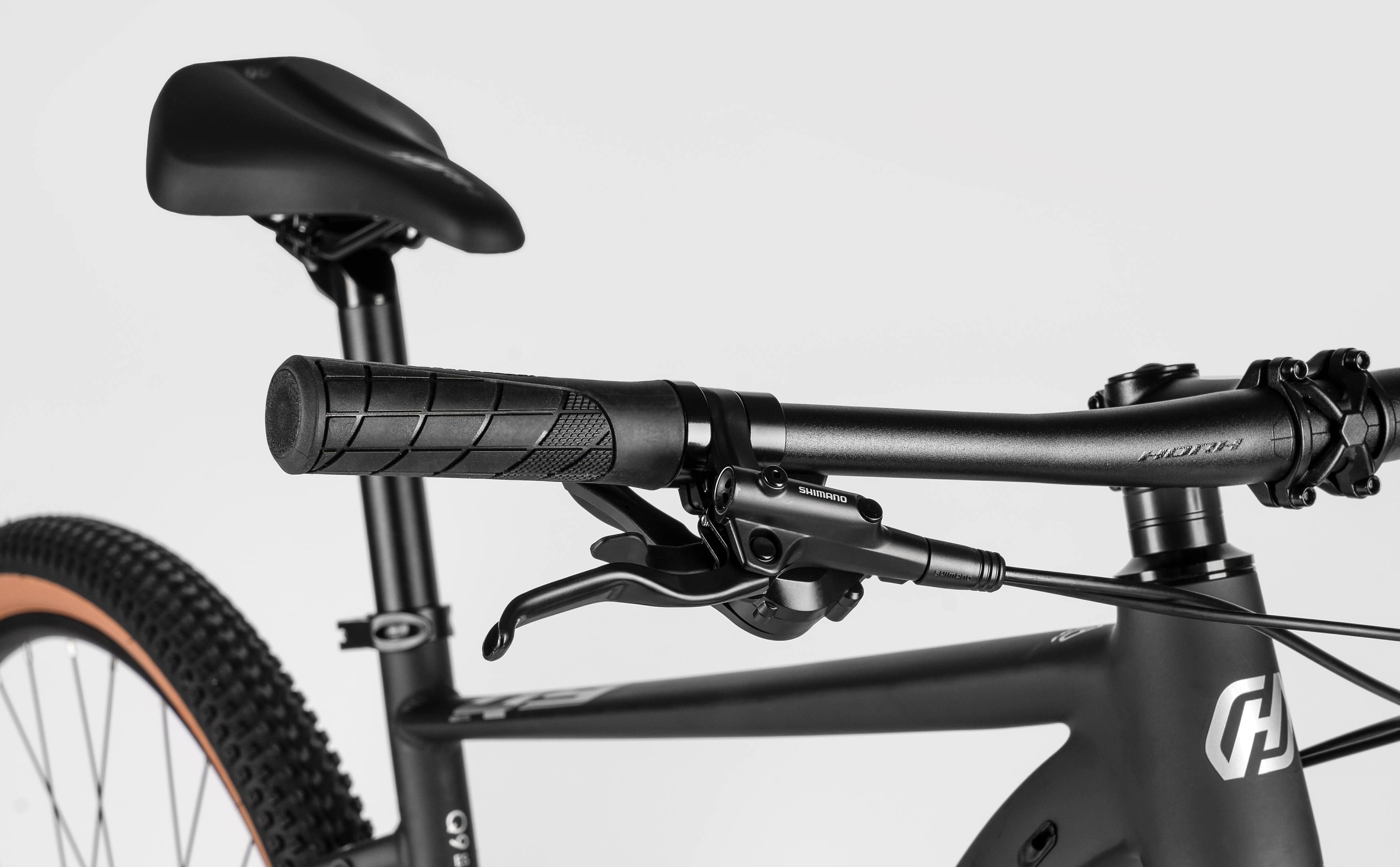 Велосипед HORH Q9 ESSA 29" (2026) Matt Black